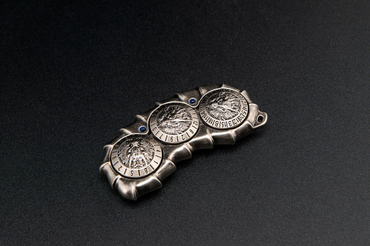 Dragon Spine in Silver. Actual product photograph.