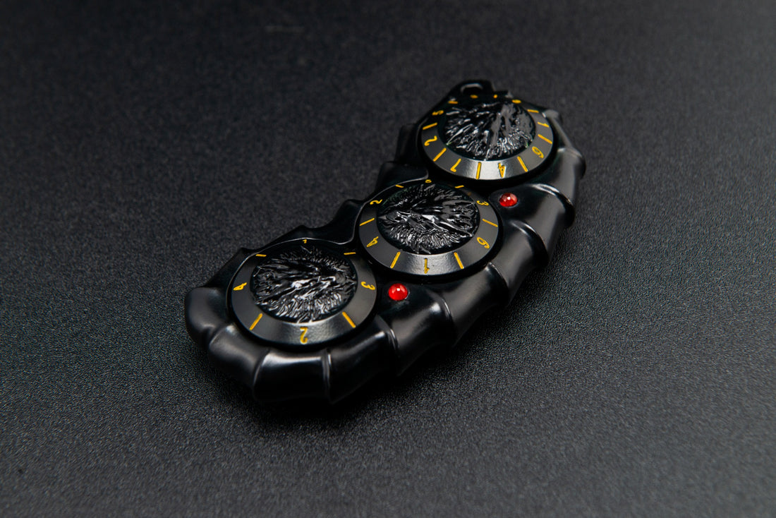 Black Dragon Spine, D4, D6 and D8 side. Actual product photograph.